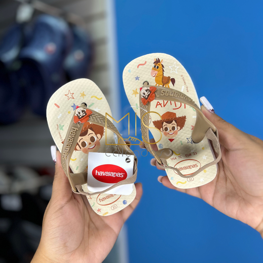 chinelo havaianas infantil xerife woody