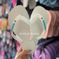 Chinelo Havaianas Top Branca+ Logo Metálico e Ponto de Luz